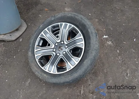 2024 Jeep Wagoneer L Series I 4X4 z USA, uszkodzony, nr VIN 1C4SJSAP5RS153200